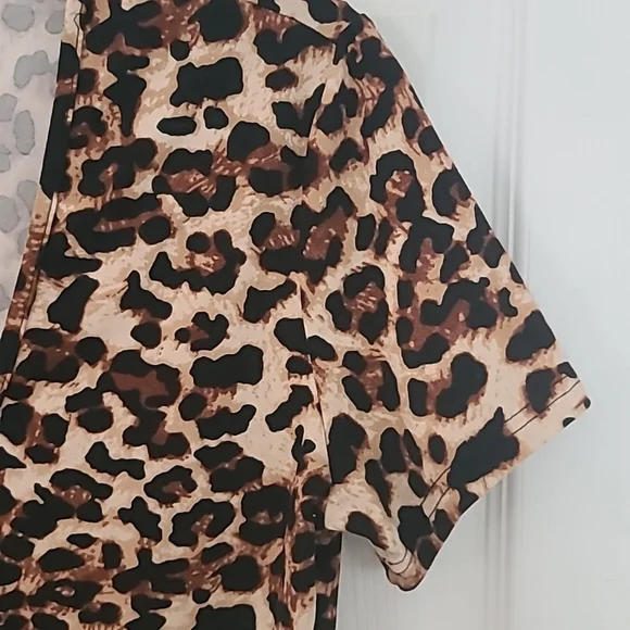 Animal Print Bodysuit Top Leopard Print Brown Black Stretch like New Size 0XL - Picture 4 of 14